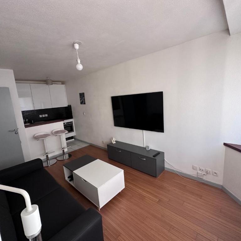 Appartement Bordeaux Centre Parking - Appartamento con 1 Camera da Letto - 1