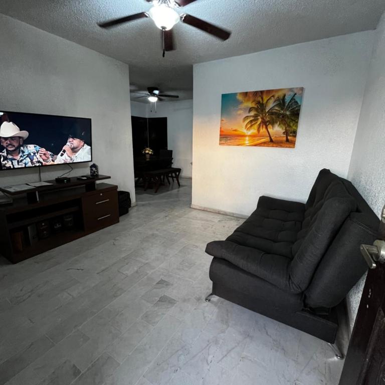 Depas Acuario - Two-Bedroom Apartment - 3