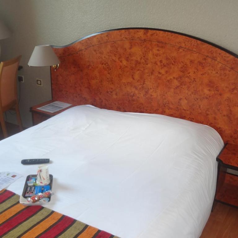 Logis Hôtel & Restaurant & Bar LE COTTAGE - Chambre Double - 13