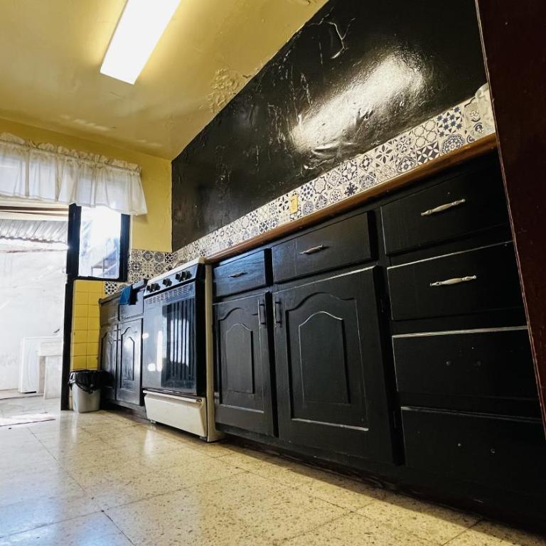 Dahlia House in Querétaro City - Three-Bedroom House - 40