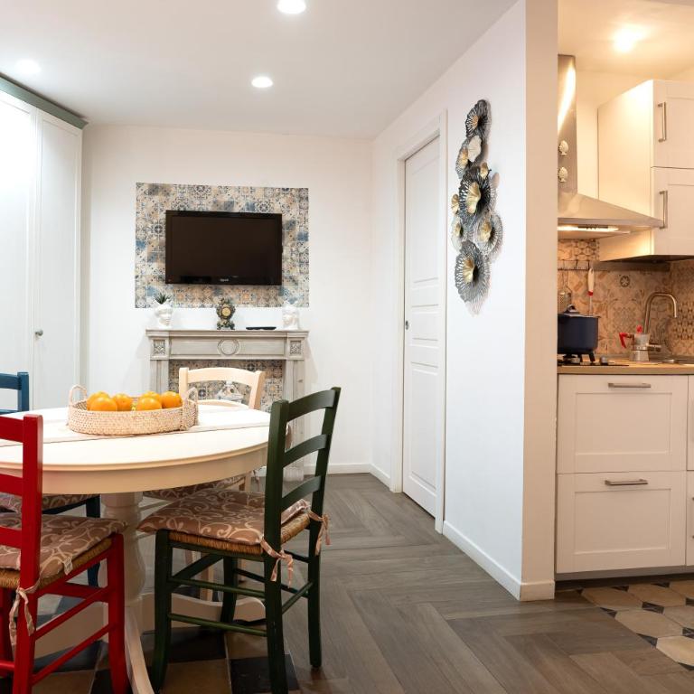Ortigia Sweet Home - Two-Bedroom Apartment - 6
