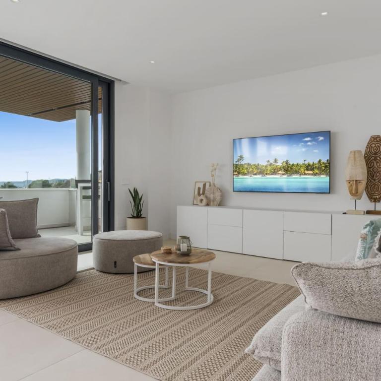 ViVi Homes -Viva La Vida - sea views - pool - terrace - Apartamento de 3 dormitorios con vistas al mar - 3