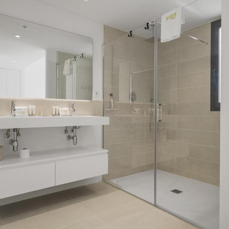 ViVi Homes -Viva La Vida - sea views - pool - terrace - Apartamento de 3 dormitorios con vistas al mar - 8