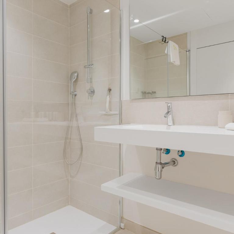 ViVi Homes -Viva La Vida - sea views - pool - terrace - Apartamento de 3 dormitorios con vistas al mar - 21