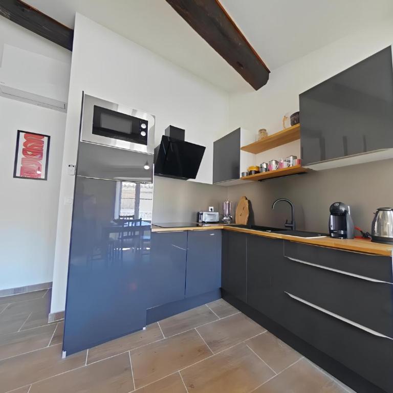 Vue imprenable cité Carcassonne - 4 personnes - Apartment mit 1 Schlafzimmer - 5