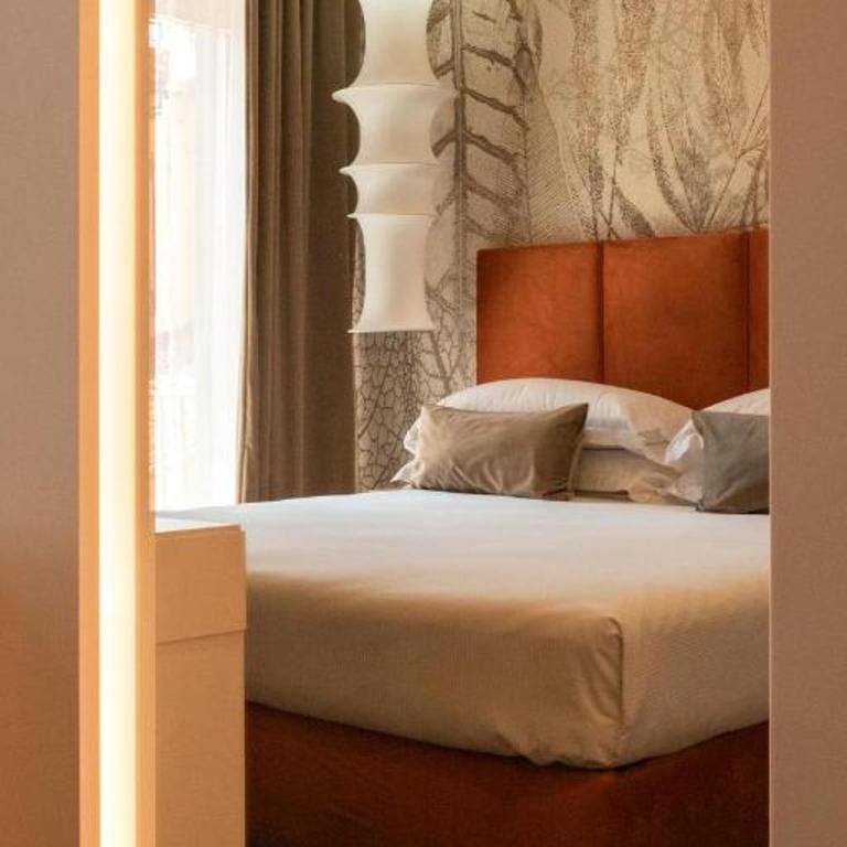 Colonna Collection - Junior Suite - 1