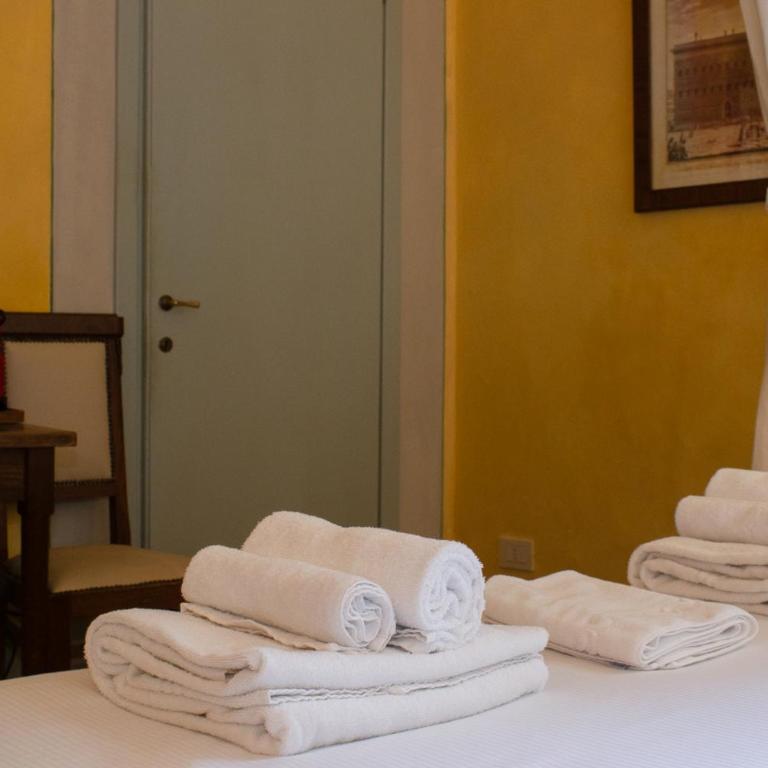Antica Dimora Firenze - Deluxe Double or Twin Room - 8