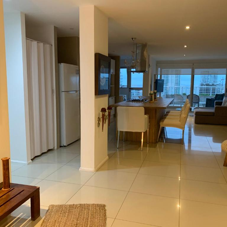 Punta R - Apartamento de 2 dormitorios con terraza y vistas al mar - 13