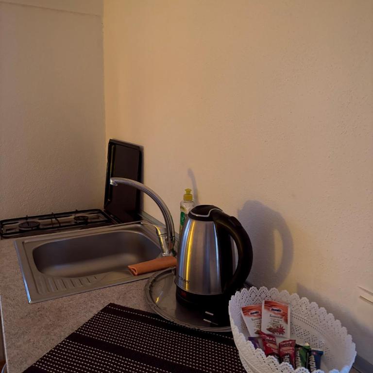 Apartments "M&M" - One-Bedroom Apartment - 9