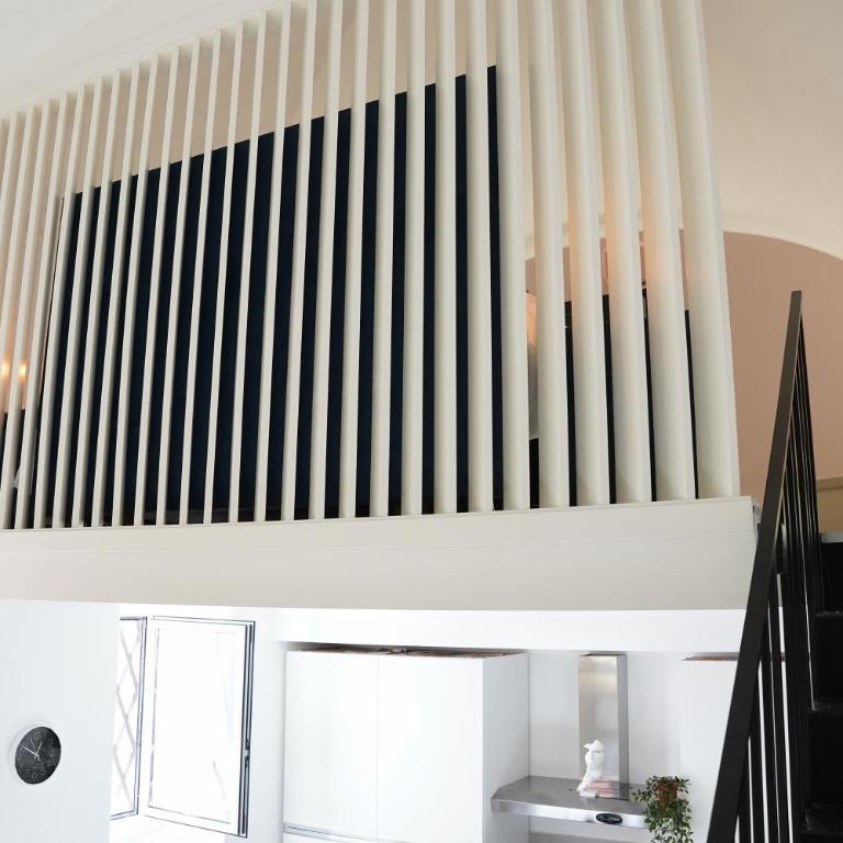 FicuriniasHouse-Cozy Central Flat with Parking - Two-Bedroom House - 15
