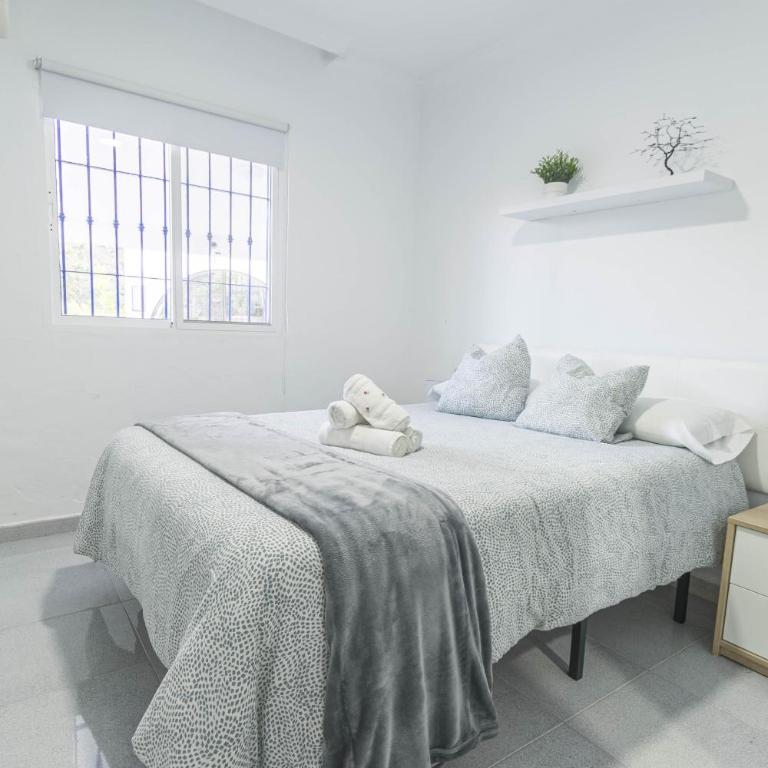 Canovas Nerja - Villa Marimel con Piscina Privada - Casa - 14