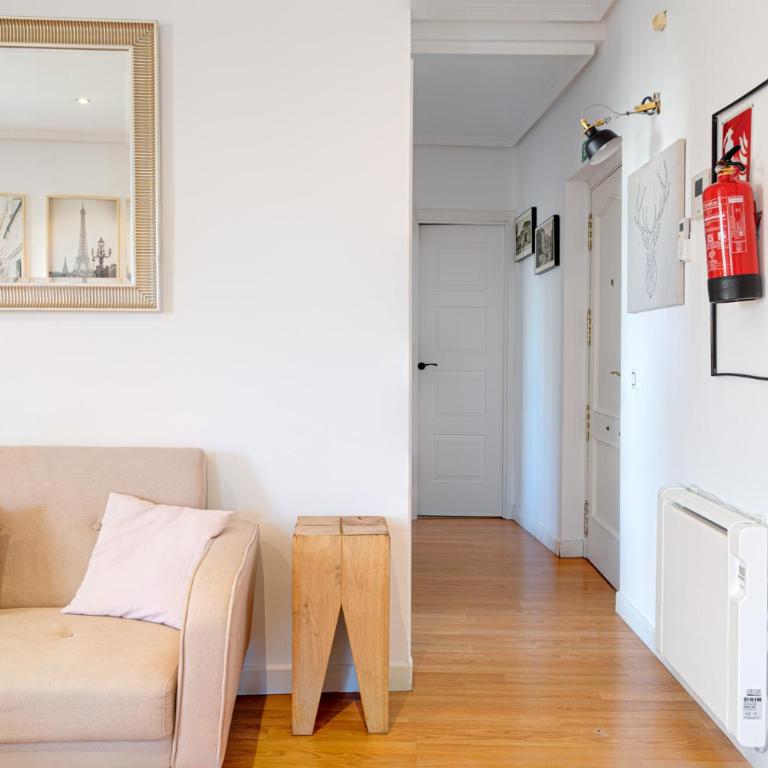 Apartament Glorieta Puerta de Toledo - Two-Bedroom Apartment - 23