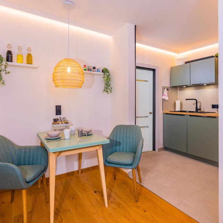 Mäxle Apartments - Studio with Balcony - 11