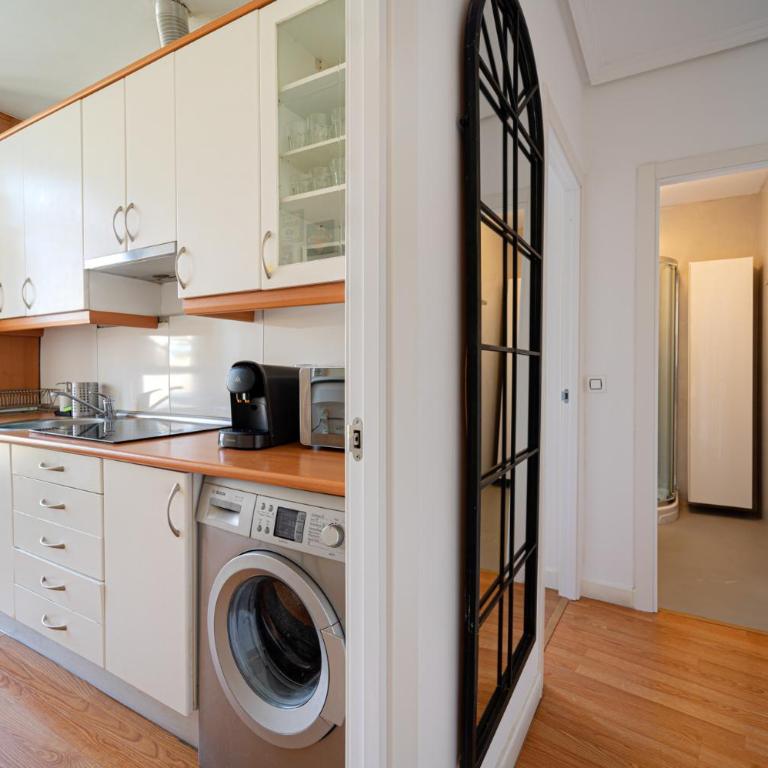 Apartament Glorieta Puerta de Toledo - Two-Bedroom Apartment - 14
