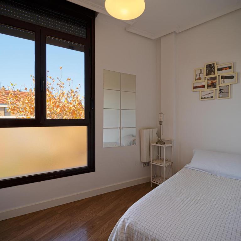 Apartament Glorieta Puerta de Toledo - Two-Bedroom Apartment - 11
