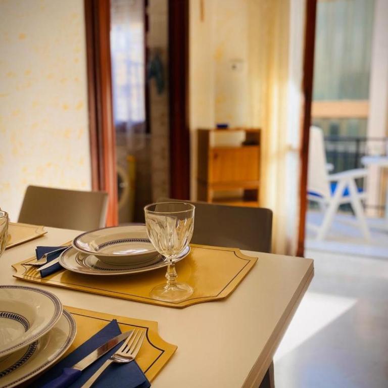 Mare Nostrum - One-Bedroom Standard Apartment - 10