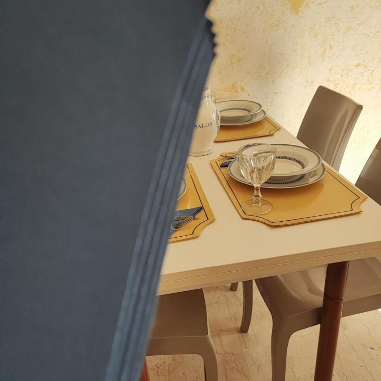 Mare Nostrum - One-Bedroom Standard Apartment - 7
