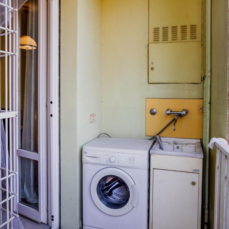 Il Cedro-15 min dalle Mura Wi-Fi private parking - Appartamento con 1 Camera da Letto - 34