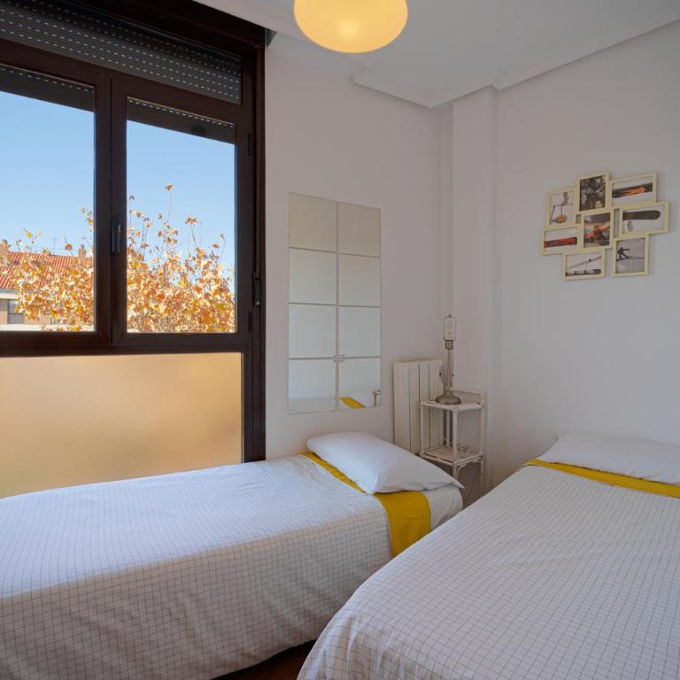 Apartament Glorieta Puerta de Toledo - Two-Bedroom Apartment - 12