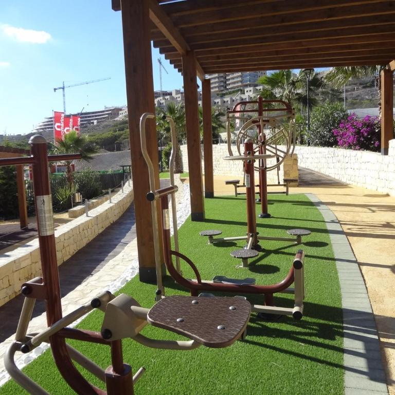 Apartamento de lujo con terraza y vistas al mar R23 by Novadesta - Three-Bedroom Apartment - 18