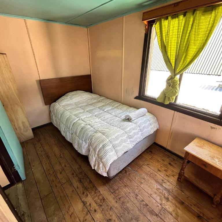 Hostel Las Parvas by Samtours - Single Bed in Mixed Dormitory Room - 1