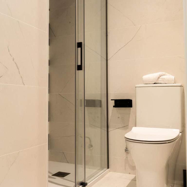 Forata lofts - Double Room with Private Bathroom - 5