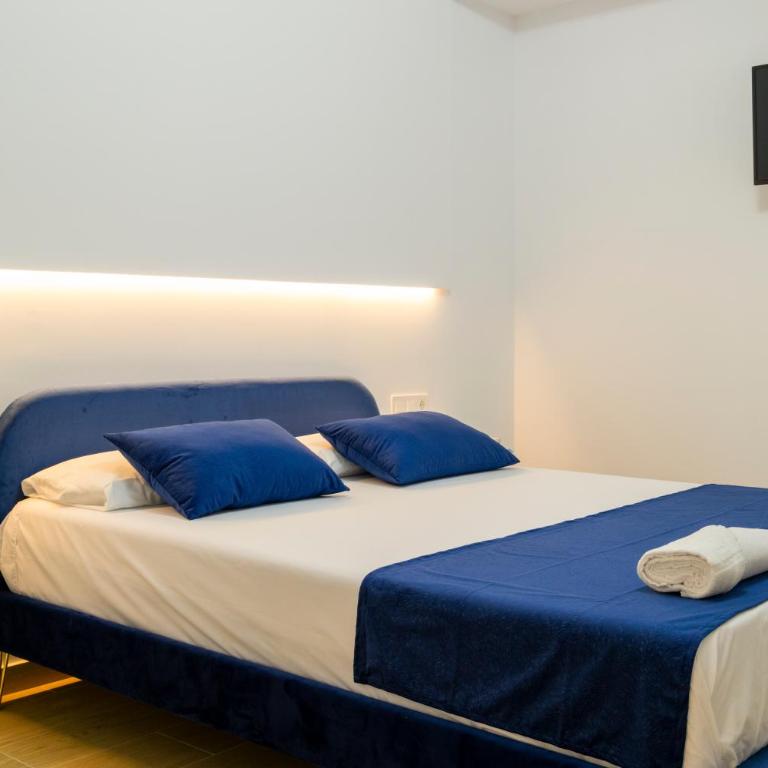 Forata lofts - Double Room with Private Bathroom - 5