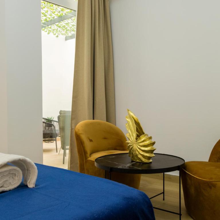 Forata lofts - Double Room with Private Bathroom - 4