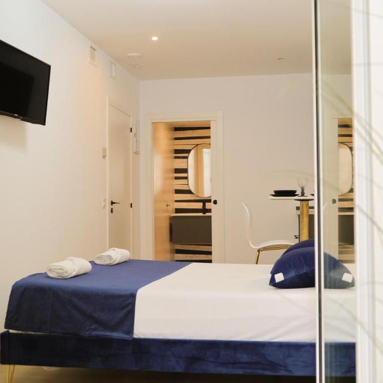 Forata lofts - Double Room with Private Bathroom - 1