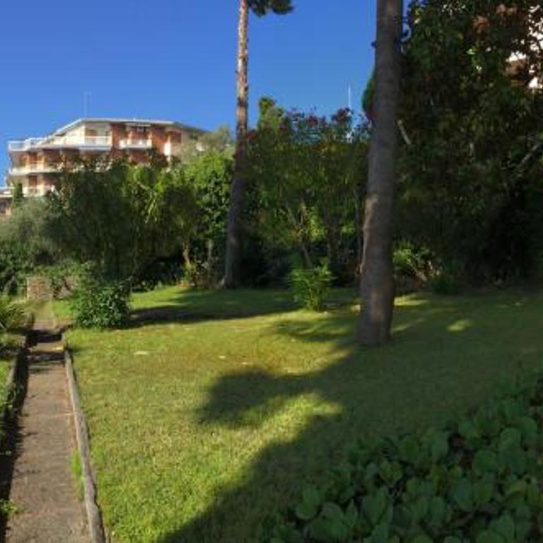 Attico Gabriella, mare, verde, sole e tranquillitá - Two-Bedroom Apartment - 2