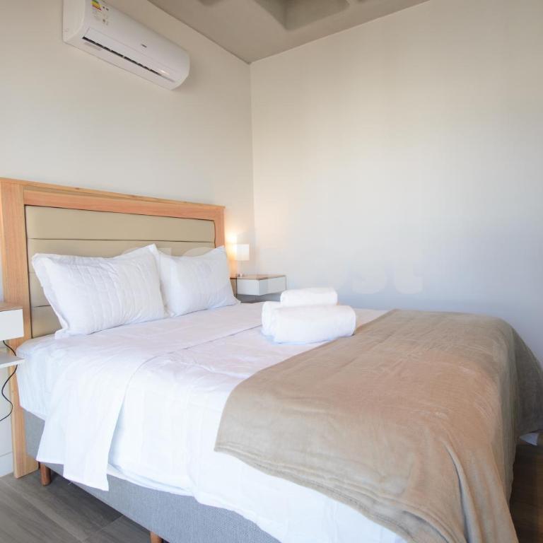 Well appointed 1 bed apt in Villa Morra - Apartment - 12