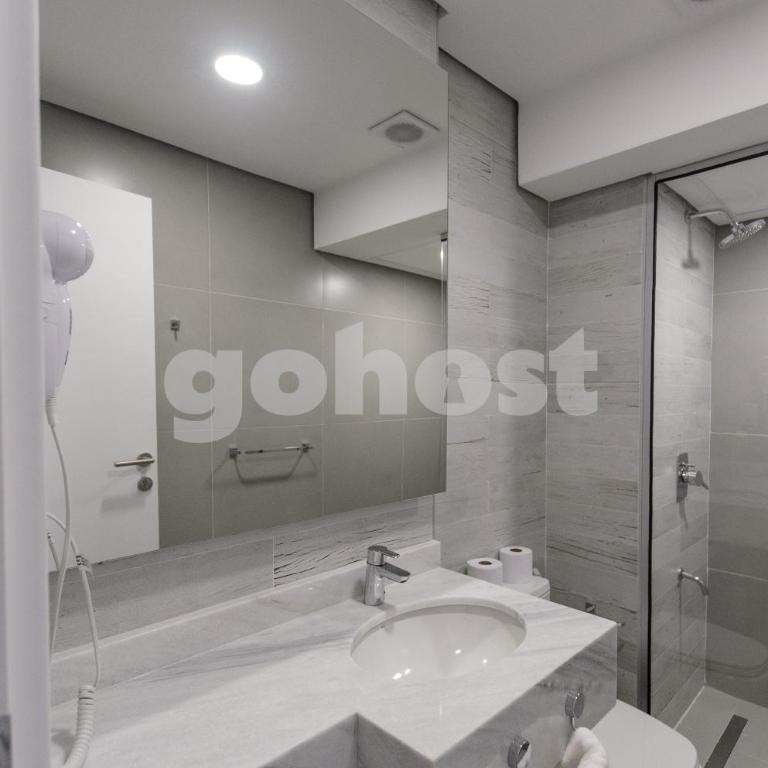Well appointed 1 bed apt in Villa Morra - Apartment - 17