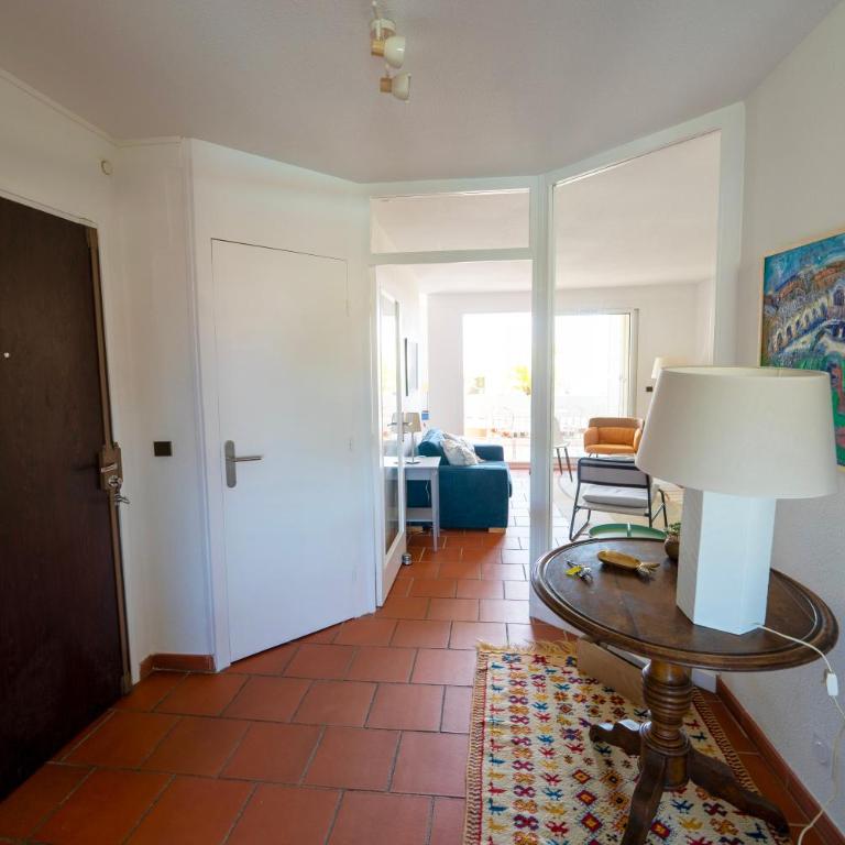 Superbe T3 pour 6 personnes, résidence calme avec piscine - Two-Bedroom Apartment with Terrace and Sea View - 18