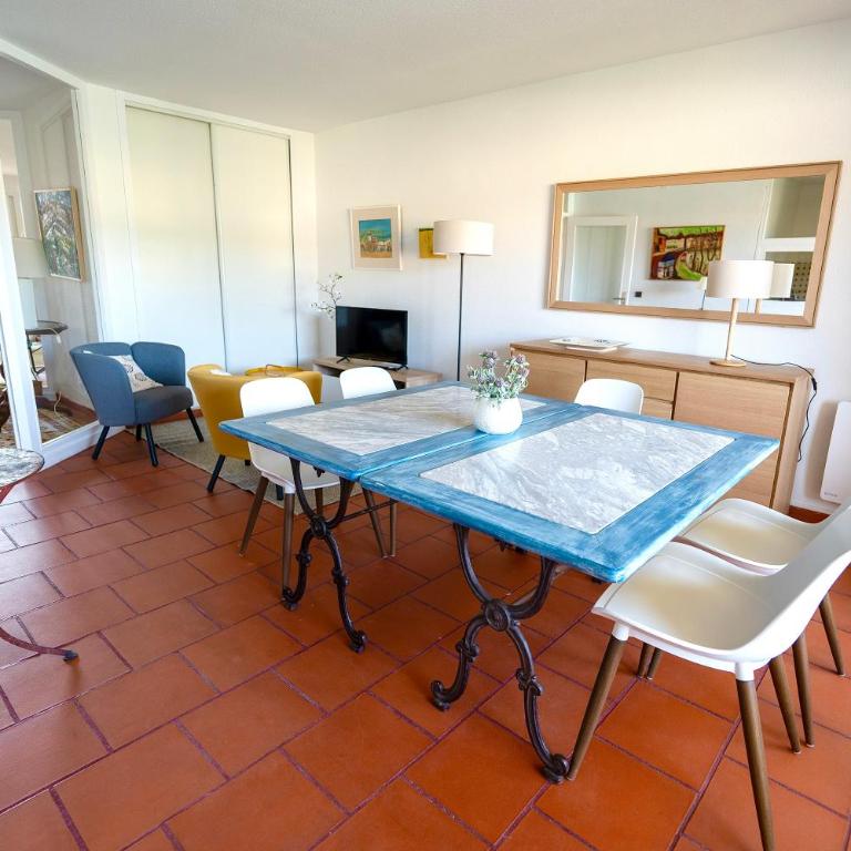 Superbe T3 pour 6 personnes, résidence calme avec piscine - Two-Bedroom Apartment with Terrace and Sea View - 6