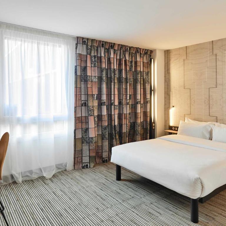 B&B HOTEL Marne-la-Vallée Val d'Europe - Chambre Double - Accessible aux Personnes à Mobilité Réduite - 1