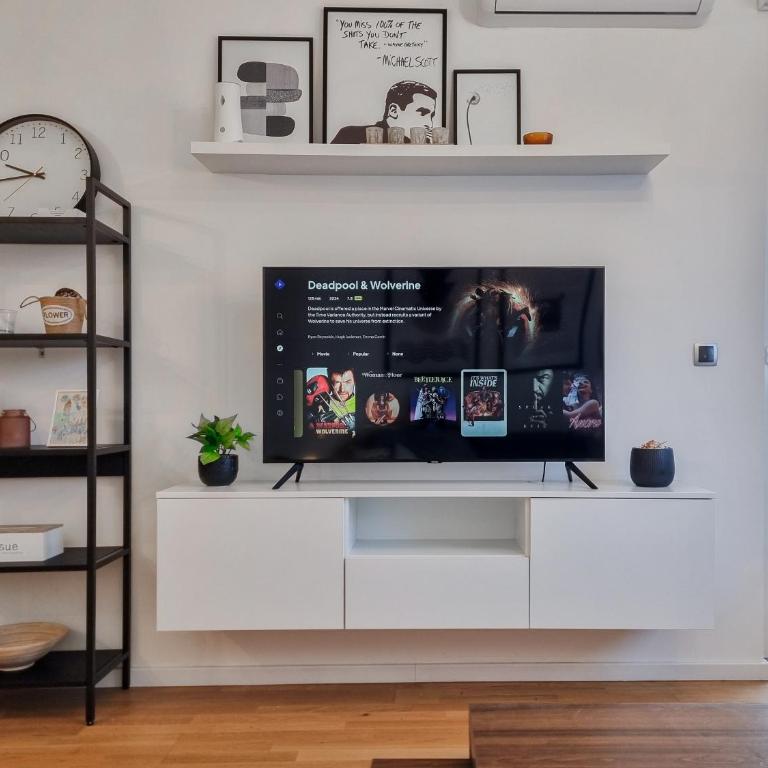 Modern 1BR Apt With Workspace, Ideal For Long Stays - Apartman sa 1 Spavaćom Sobom - 9