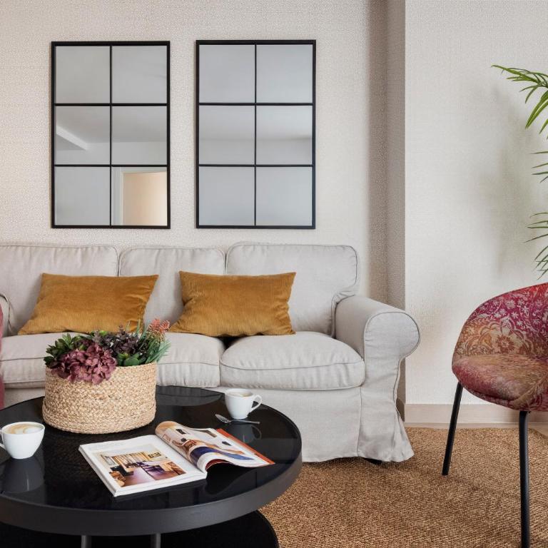 Alohamundi Plaza Nueva - Apartamento de 3 dormitorios Premium - 14