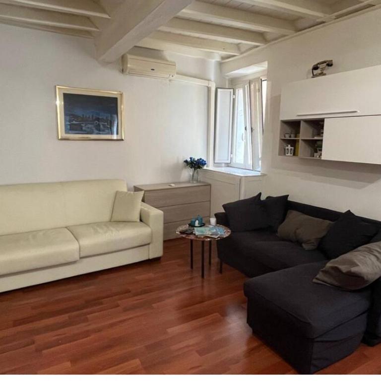 Casa in centro storico Largo Argentina - Appartamento con 1 Camera da Letto - 4