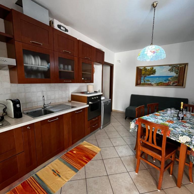 La casa di Flora Appartamento ad Alghero - Two-Bedroom Apartment with Terrace - 1