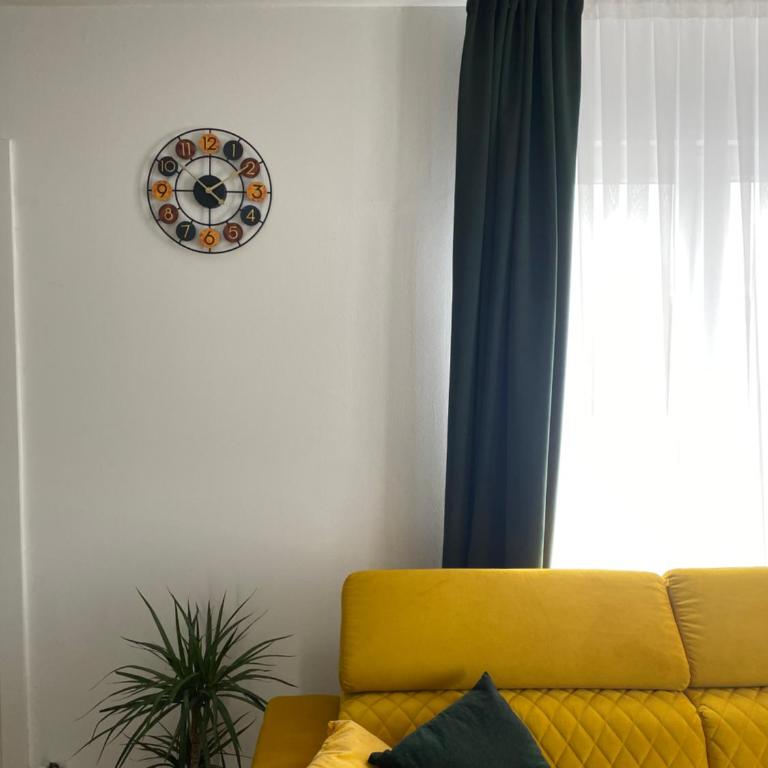 Villa Sunny Alley - Sunčani Sokak - Two-Bedroom Apartment with Terrace - 13