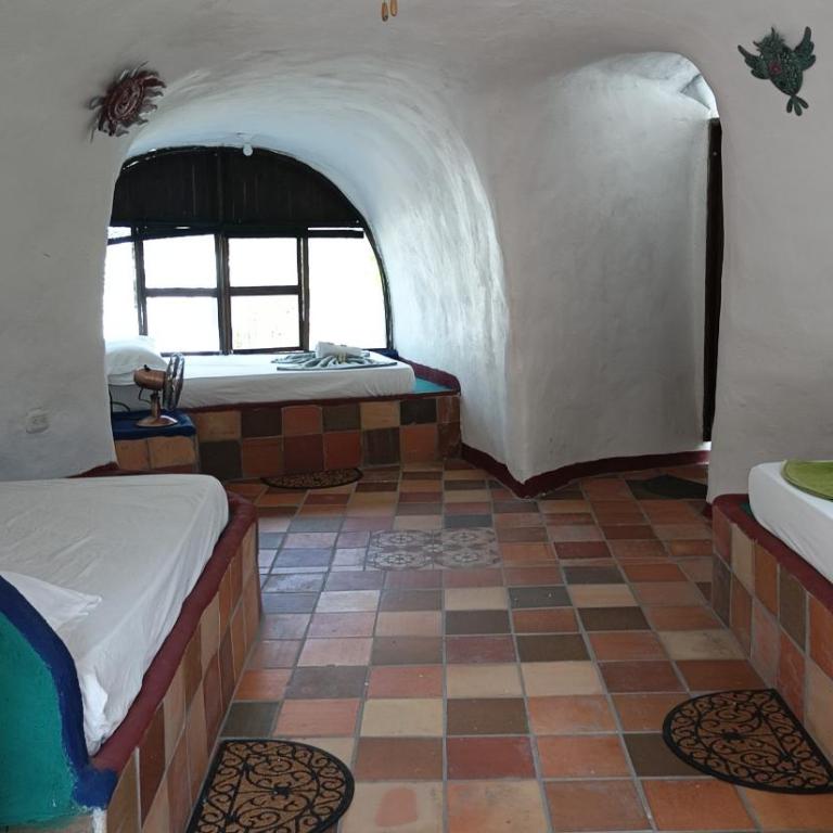 Refugio Shangrila - Triple Room with Private Bathroom - 3