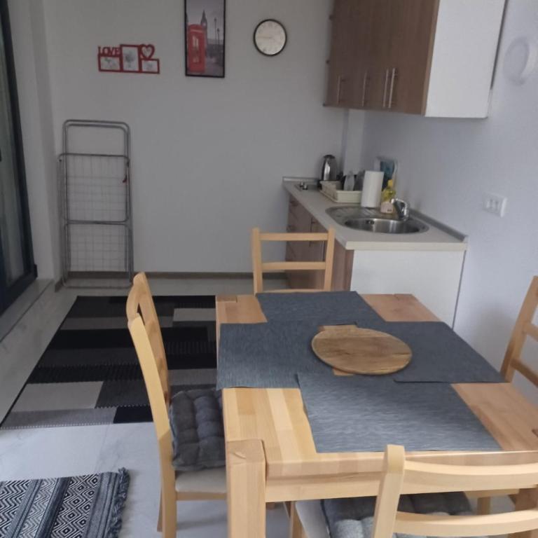 Apartman LaLa Land Ravna Planina - Apartment with View and Balcony - 2