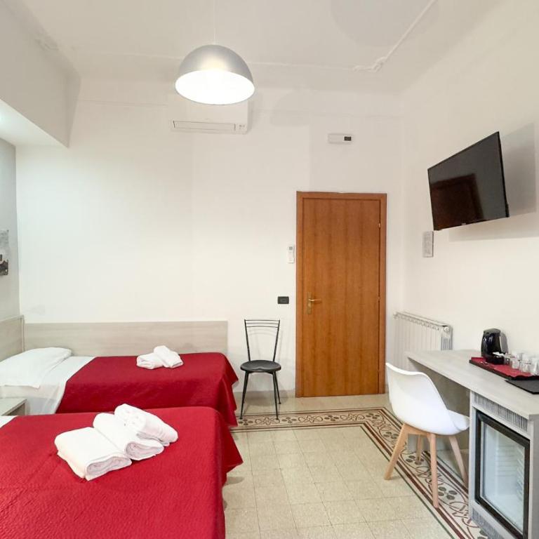 Nautilus Hotel - Camera Tripla con Bagno Privato Esterno - 4