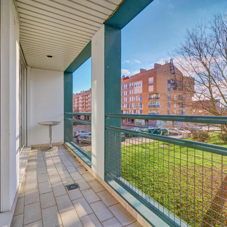 Mirasierra Suites Pamplona - Apartamento Superior - 21