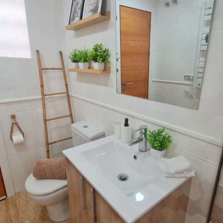 Casa Mario Centro Junto a María Zambrano - Apartamento de 2 dormitorios - 26
