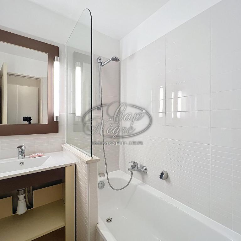 Appartement 4 personnes vue mer résidence pierre et vacances à Pramousquier - Apartamento con vistas al mar - 10