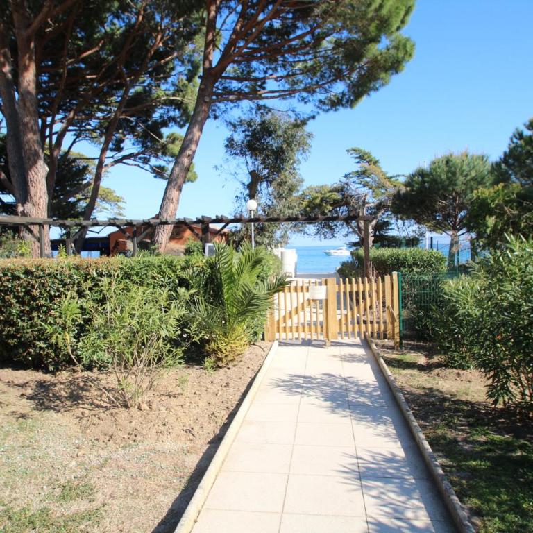Appartement 4 personnes vue mer résidence pierre et vacances à Pramousquier - Apartamento con vistas al mar - 12