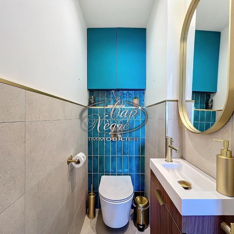 Appartement T2 vue mer, pieds dans l'eau avec accès direct à la plage de Cavalière - LE LAVANDOU - Apartment mit Meerblick - 8