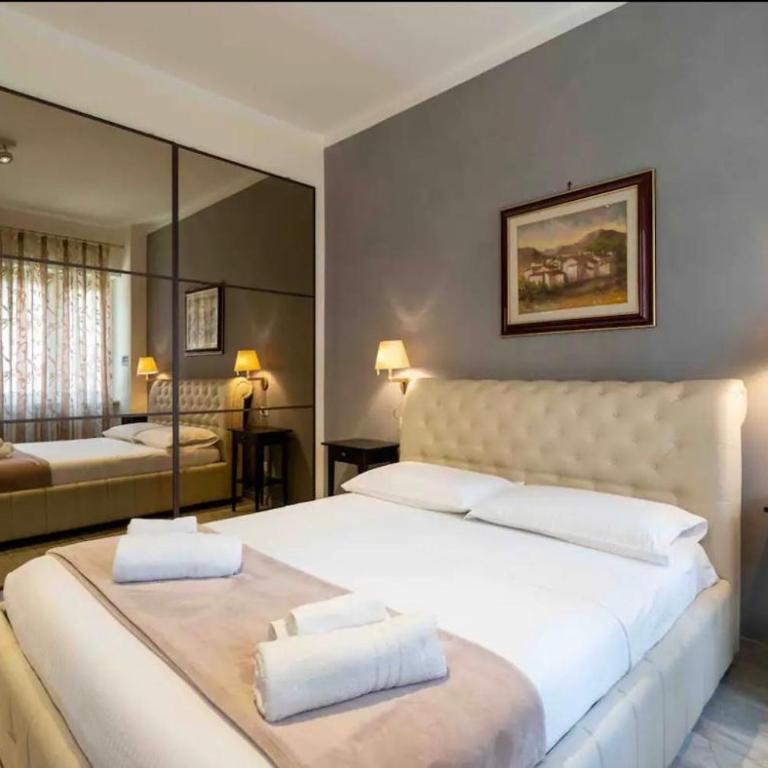 Vatican City Historic Center -Luxury Flat with Garden and Private Parking - Appartamento con 3 Camere da Letto - 9