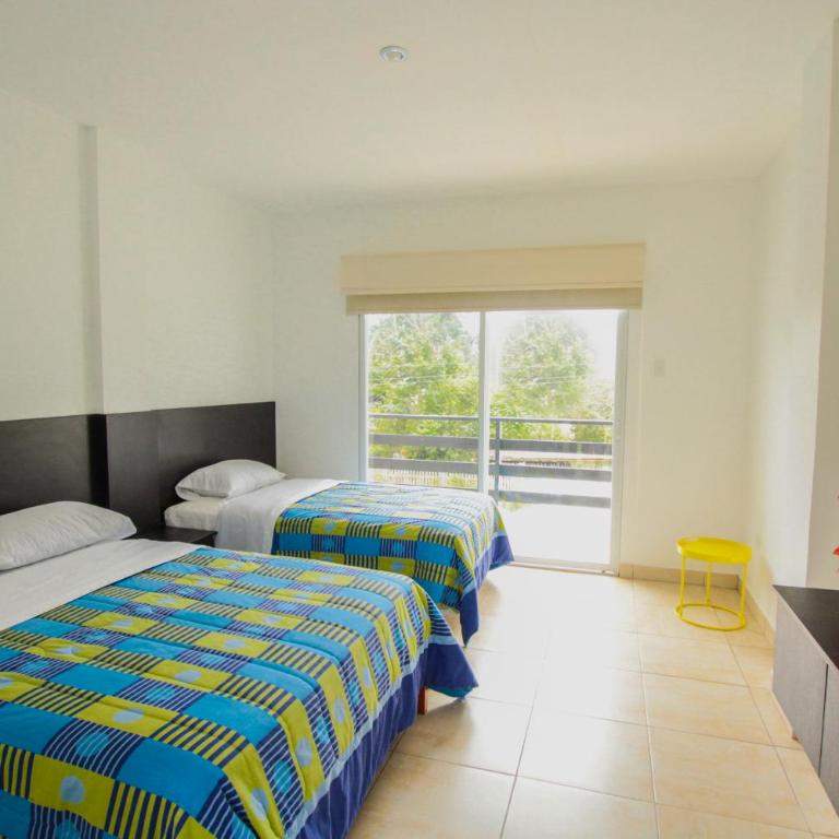 Ocean Blue Hotel - Habitación Doble con balcón - 15